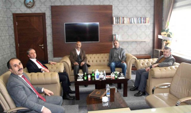 Eski müdür Başak'tan Ağrı Milli Eğitim Müdürü Kökrek'e ziyaret