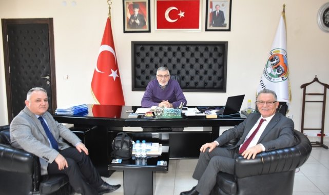 Eskişehir Şeker Fabrikası'ndan Başkan Bozkurt'a ziyaret