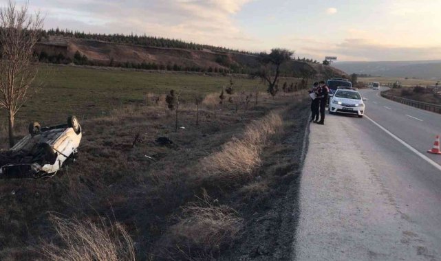 Eskişehir&#039;de otomobil takla attı: 1 ölü, 1 yaralı