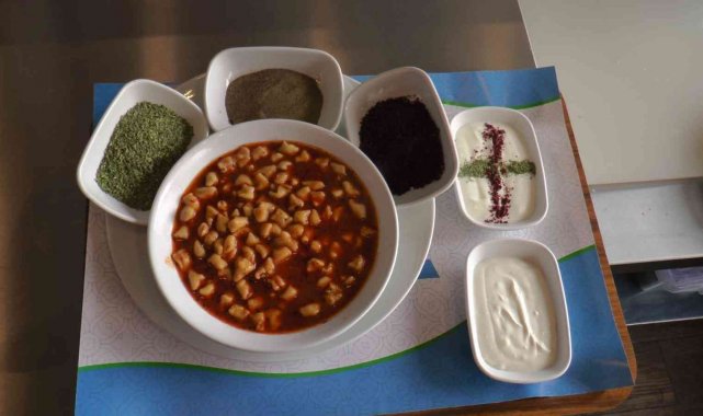 Ev yapımı Kayseri mantısı Köşk Sosyete&#039;de