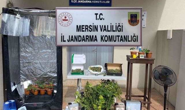 Evini uyuşturucu üretim tesisine çevirmiş