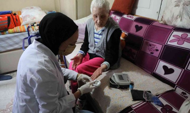 Eyüpsultan Belediyesi sağlık hizmetiyle gönüllere dokunuyor