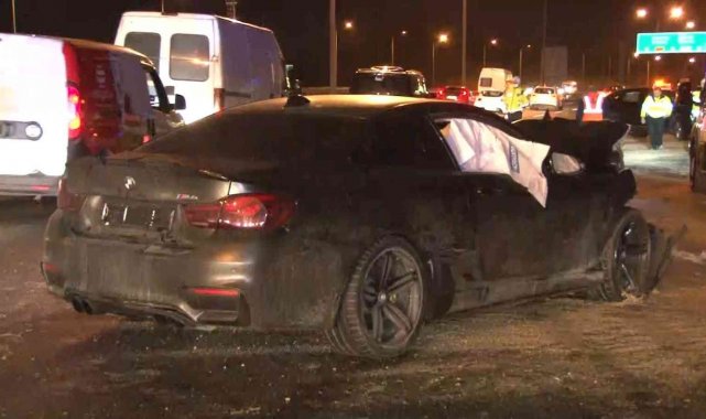 Eyüpsultan TEM Otoyolu'nda zincirleme trafik kazası: 3 yaralı