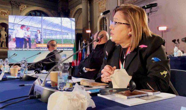 Fatma Şahin, Akdeniz Belediye Başkanları Forumu&#039;nda konuştu