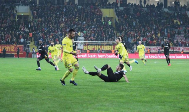 Fenerbahçe ile Kayserispor 13.randevuda