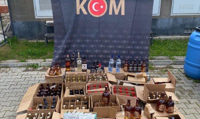 Fethiye&#039;de kaçak içki ve makaron operasyonu