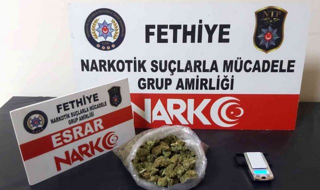 Fethiye&#039;de ruhsatsız silah ve uyuşturucu operasyonu