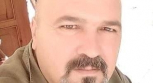 Fizik Öğretmeni Kalbine Yenik Düştü..