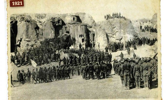 Frig Vadisi&#039;nin Yunan işgali altındaki yıllara ait fotoğrafları ortaya çıktı