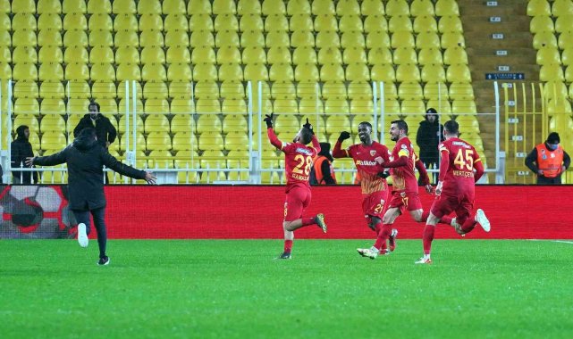 Galibiyet golünü attı, gözyaşlarını tutamadı