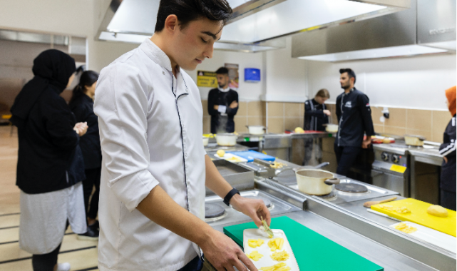 Gastronomi ve mutfak sanatları bölümünün akreditasyonu turak tarafından yenilendi