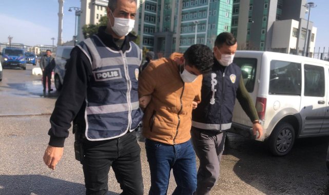 Gaziantep&#039;te yarım kilo altın çalan soygunculardan biri yakalandı