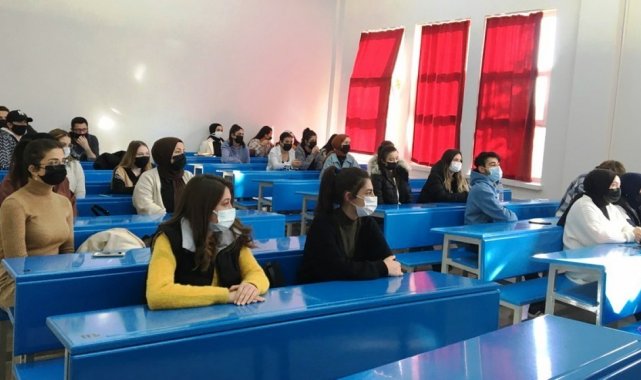 Gediz MYO'da oryantasyon etkinlikleri