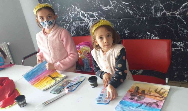 Geleceğin ressamları bu kursta eğitim alıyor
