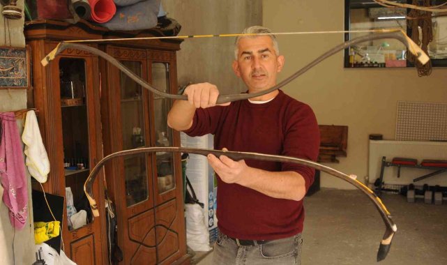 Geleneksel okçuluğu, kendi yapımı ok ve yayla yeni nesillere sevdiriyor