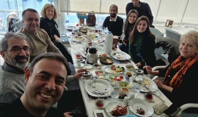 Genç mühendisler kahvaltıda buluştu