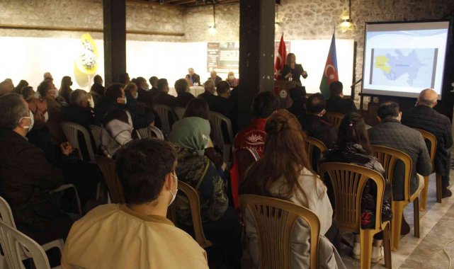 Giresun'da Hocalı katliamının 30. yıldönümünde panel