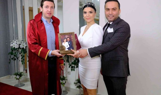 Giresun'da sevgililer gününde 15 çiftin nikahı kıyıldı