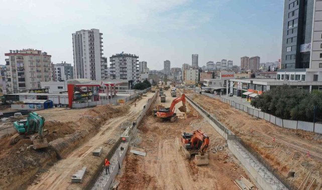 Göçmen Katlı Kavşak çalışmaları sürüyor