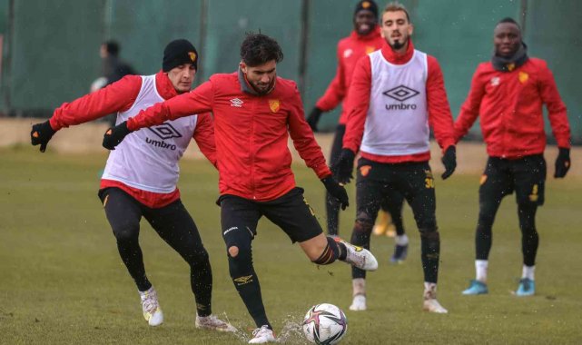 Göztepe, derbiye hazırlanıyor