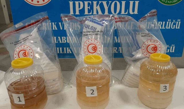 Gümrük muhafaza ekipleri, bidonlara gizlenmiş 57 kilogramlık uyuşturucunun yurda girişini engelledi