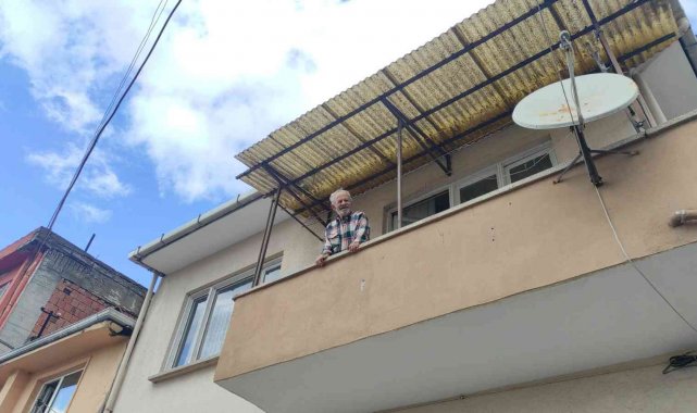 Haber alınamayan yaşlı adam evde uyurken bulundu: "3 gündür uyuyamıyordum, uyuyakalmışım"