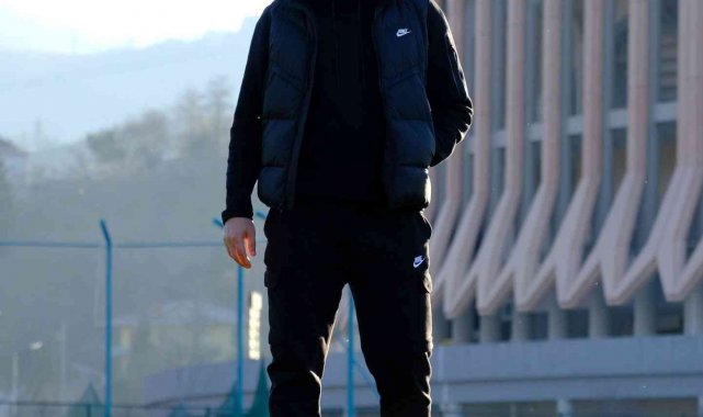 Hakan Keleş: "Fenerbahçe'yi yenmek istiyoruz"