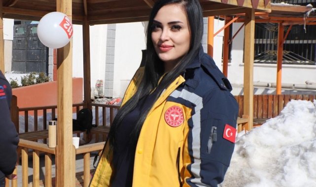 Hakkari 112 Çağrı Merkezi stant kurdu