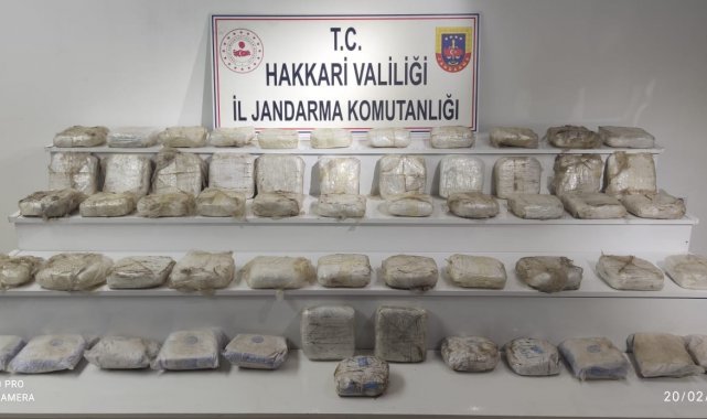 Hakkari&#039;de 70 kilo 600 gram eroin ele geçirildi