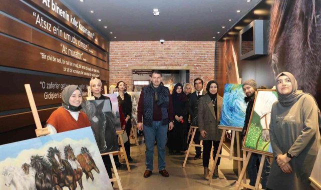 Hamidiye'de 60 eser görücüye çıktı