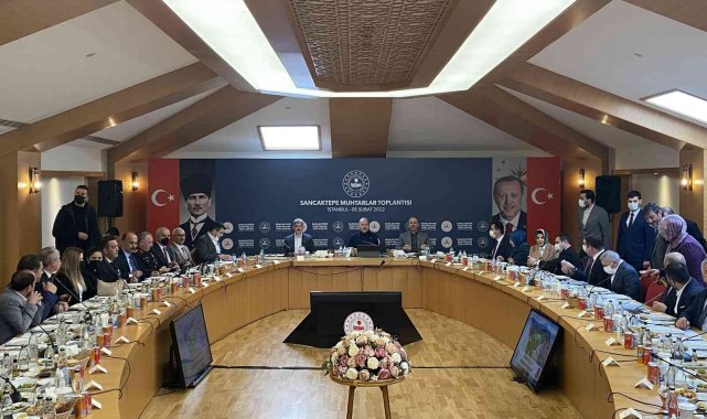 İçişleri Bakanı Süleyman Soylu, muhtarlarla bir araya geldi