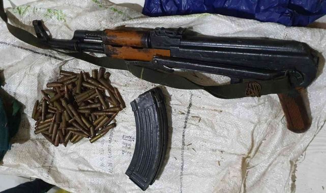Iğdır'da silah ticaretine darbe: Ticari takside Kalaşnikof silah ele geçirildi