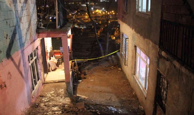 İki aile birbirine girdi, ortalık savaş alanına döndü: 1 ölü, 6 yaralı