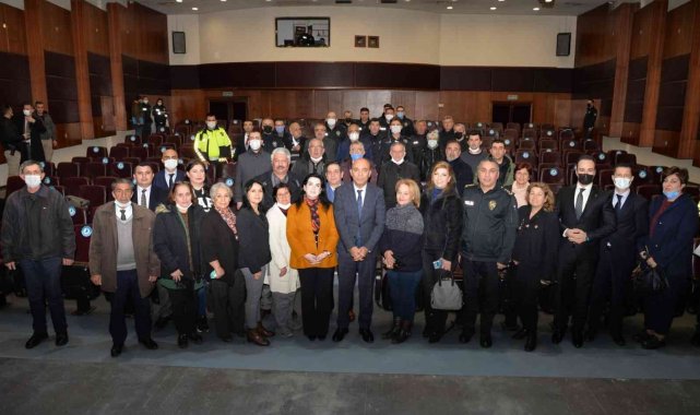 İl Emniyet Müdürü Şahne, Konak muhtarlarıyla buluştu