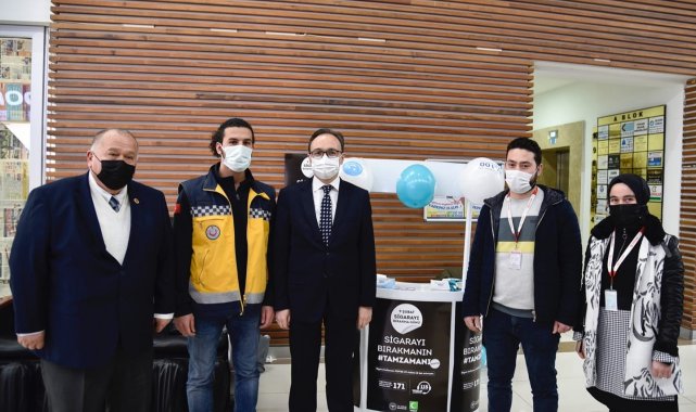 İl Sağlık Müdürlüğü personelleri Sigara Bırakma Günü'nde sahaya indi