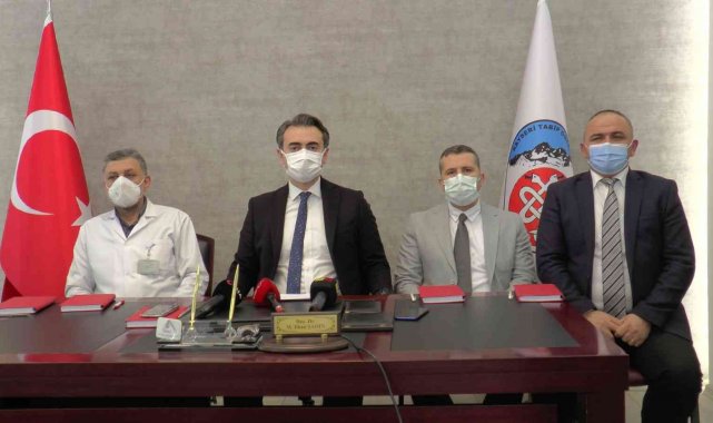 İlhan Şahin: "Birçok doktor mesleğine küskün ve bıkkın"