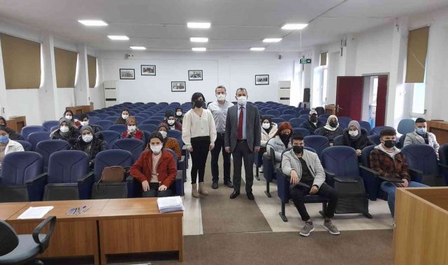 İşbaşı Eğitim Programı sözleşmesi imzaladılar