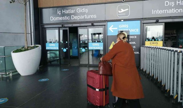 İstanbul Havalimanı'na girişte bilet kontrolü uygulaması kaldırıldı
