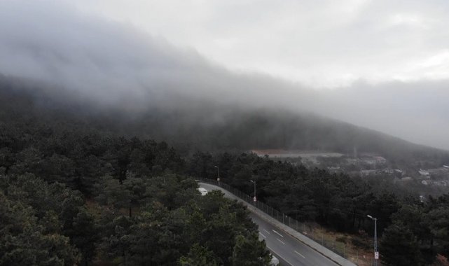 İstanbul'da sis etkili oldu, kartpostallık görüntüler oluştu