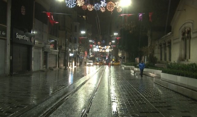 İstanbul'da yağmur etkili oluyor