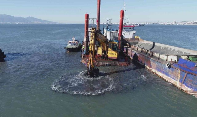 İzmir derelerinin çıkışında dip taraması başladı