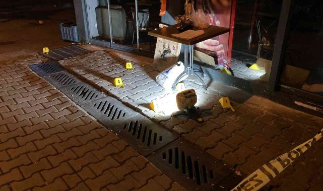 İzmir&#039;de silahlı çatışma: 2 yaralı