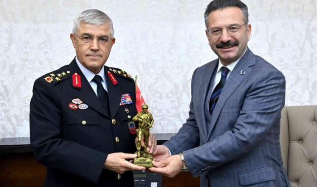 Jandarma Genel Komutanı Çetin, Aydın Valisi Aksoy ile görüştü
