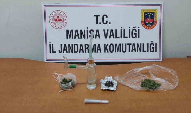 Jandarma uyuşturucu tacirlerine göz açtırmıyor
