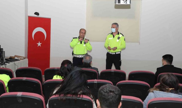 Jandarma ve emniyet personeline trafik eğitimi