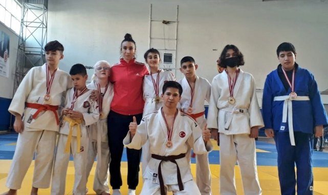 Judoda 8 altın madalya Denizli'nin