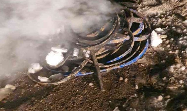 Kablo hırsızları jandarmaya yakalandı