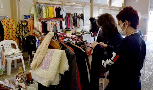 Kadınların el emeği Hanımeli Sokağı'nda