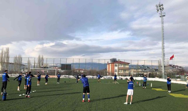 Kağızman Gençlerbirliği, Ardahan hazırlıklarını sürdürüyor