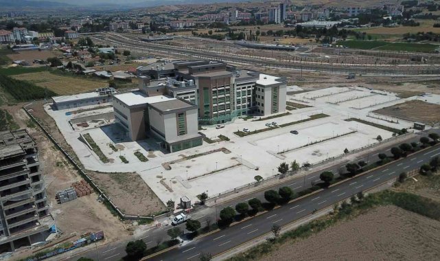 Kahramankazan 150 yataklı yeni hastanesiyle sağlıkta önemli bir merkez oldu